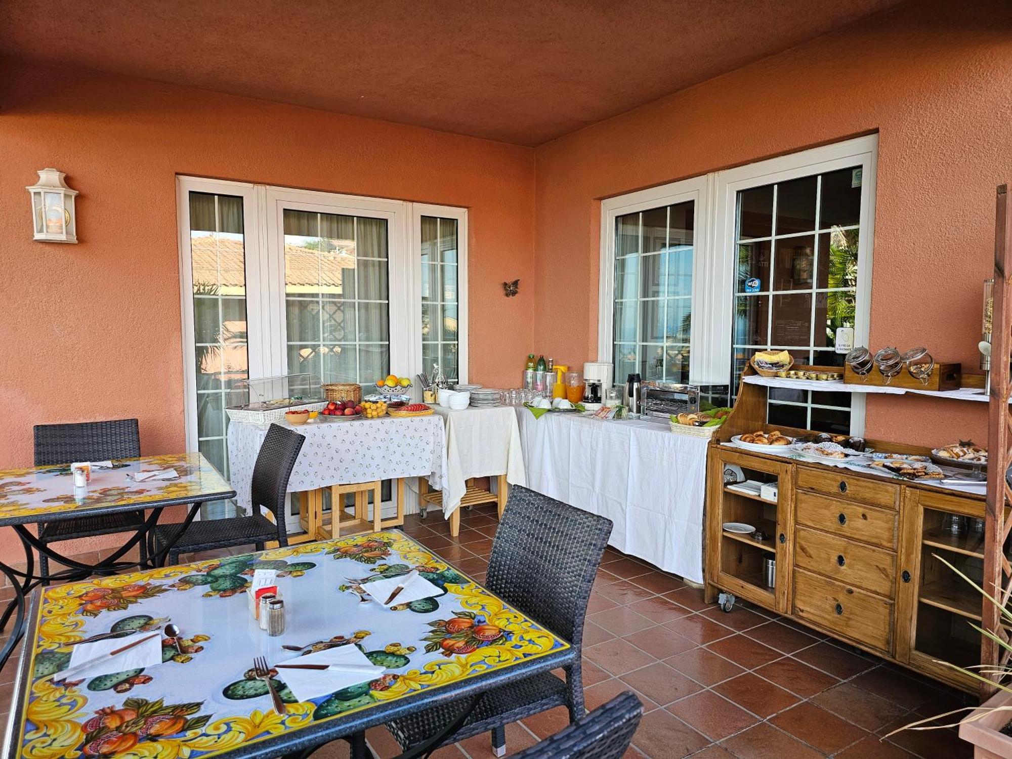 B&B Villa Di Giorgi Cefalù Eksteriør billede
